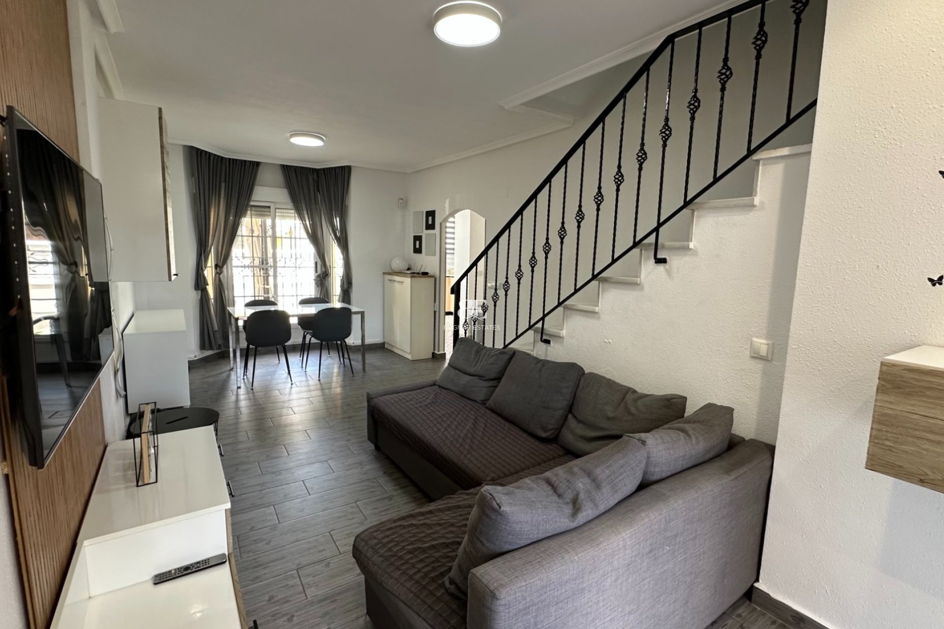 Herverkoop - Herenhuis -
Guardamar del Segura - El Raso