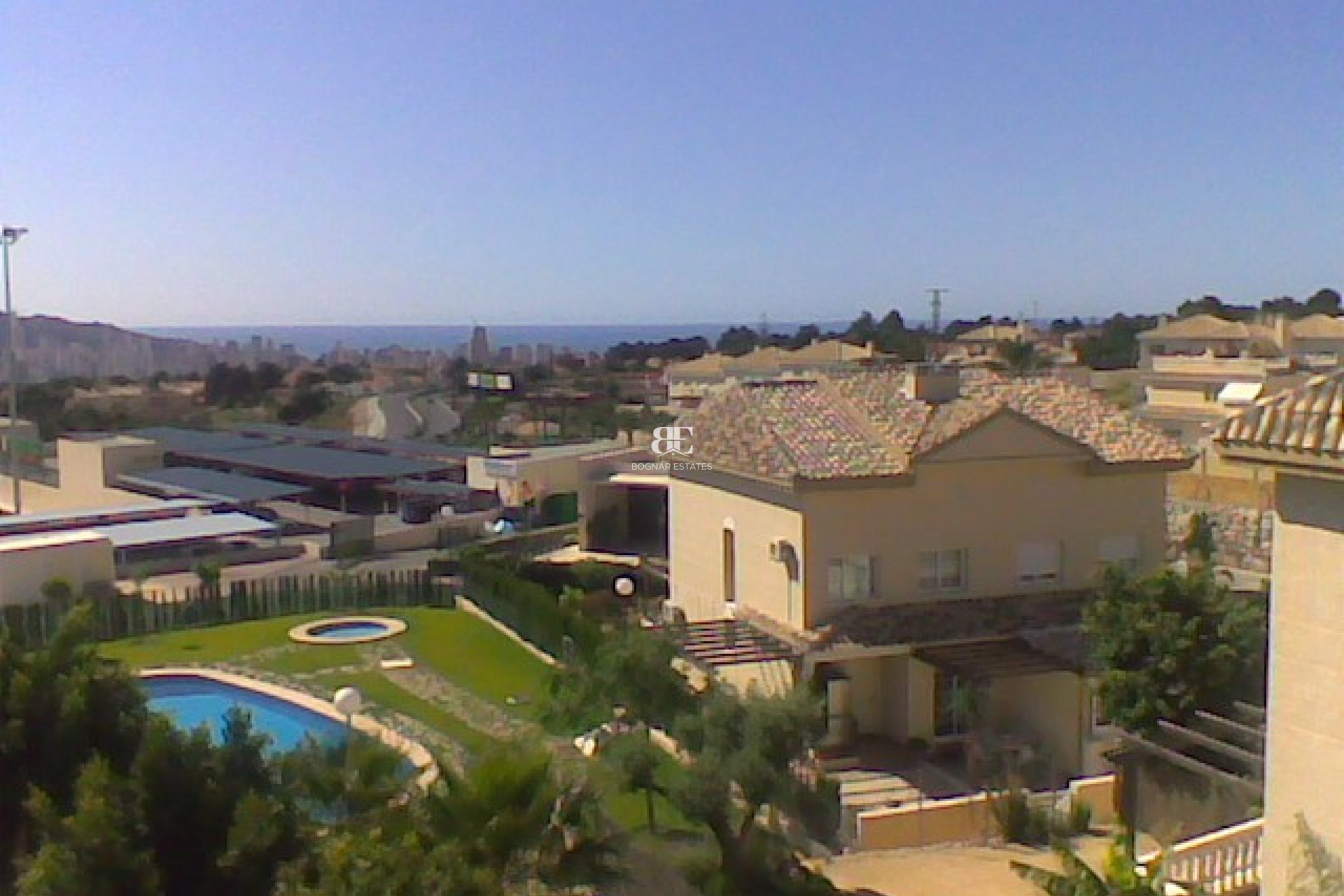 Herverkoop - Herenhuis -
La Nucía - Coloma