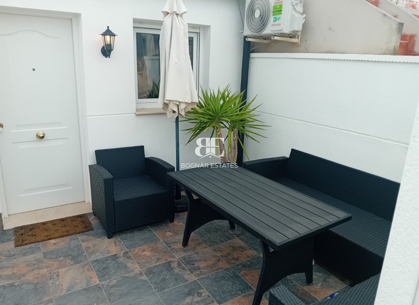 Herverkoop - Herenhuis -
La Torreta - Torrevieja