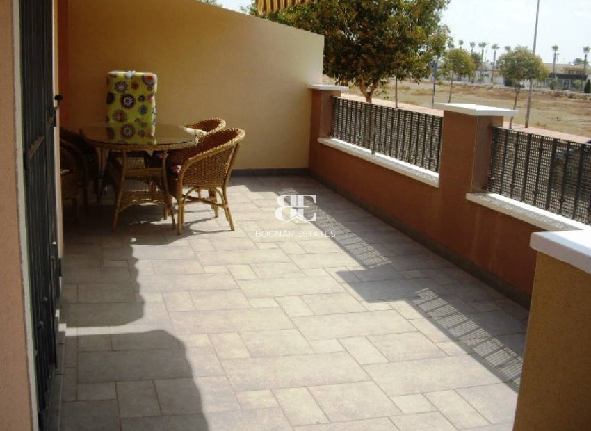 Herverkoop - Herenhuis -
Los Alcazares - Beach