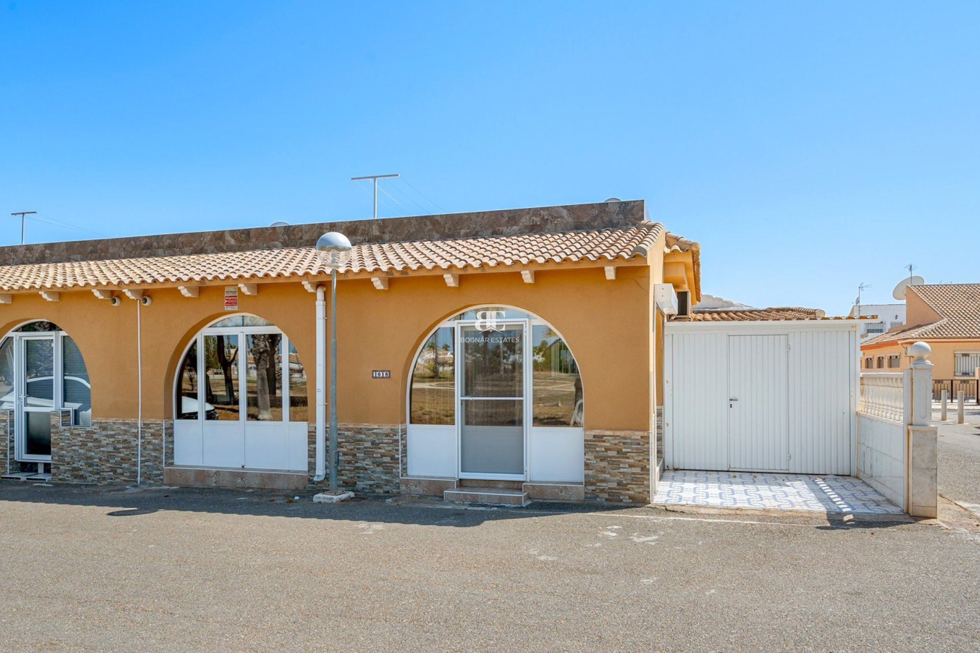 Herverkoop - Herenhuis -
Los Alcazares - Los Narejos