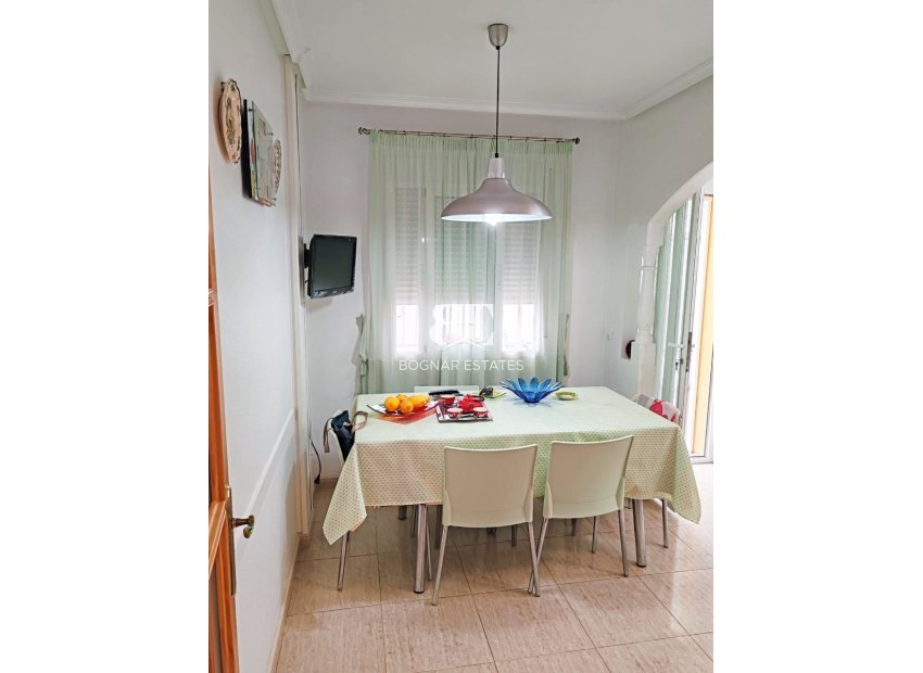 Herverkoop - Herenhuis -
Los Alcazares