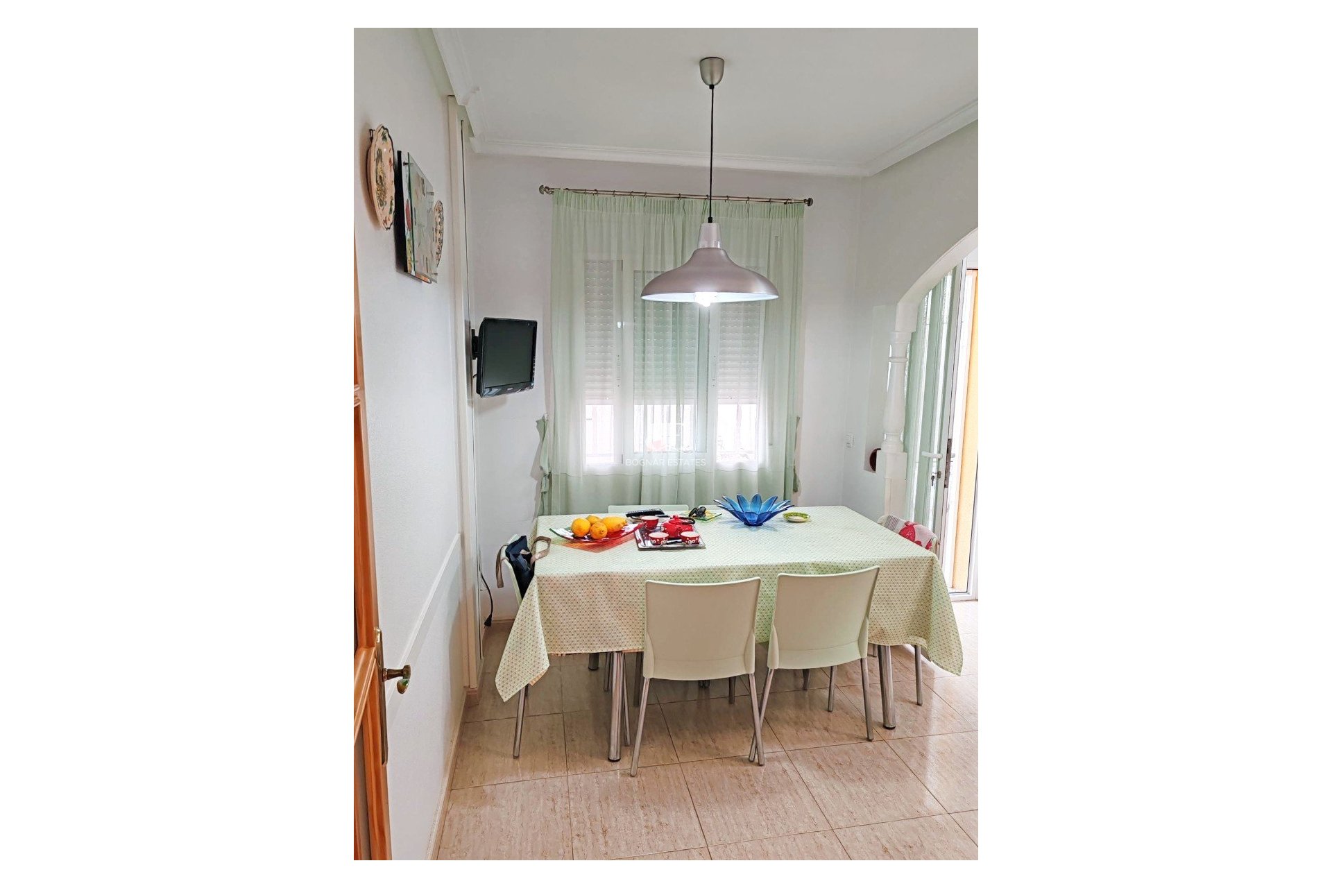 Herverkoop - Herenhuis -
Los Alcazares