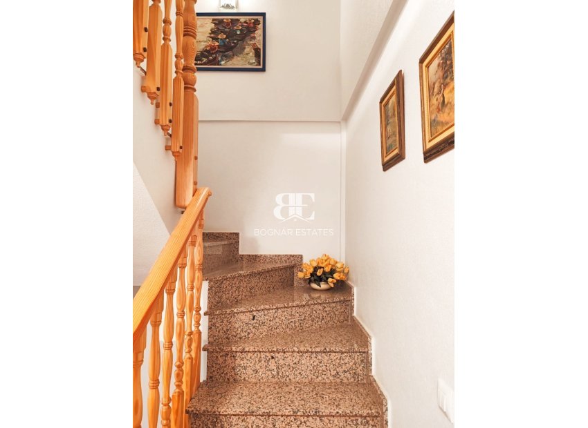 Herverkoop - Herenhuis -
Los Alcazares