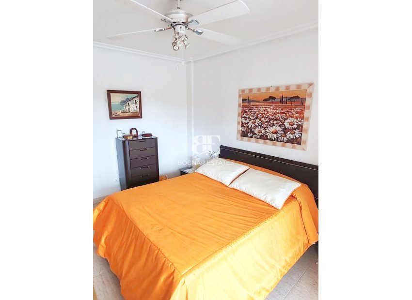 Herverkoop - Herenhuis -
Los Alcazares