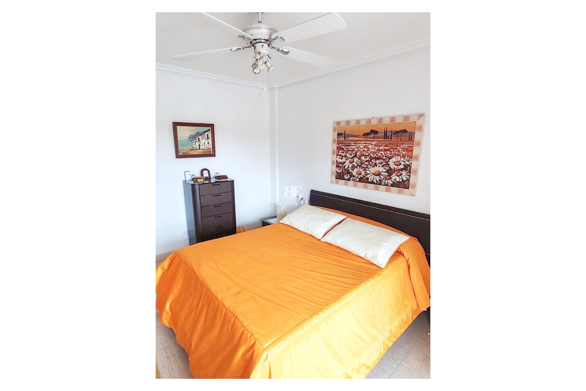 Herverkoop - Herenhuis -
Los Alcazares