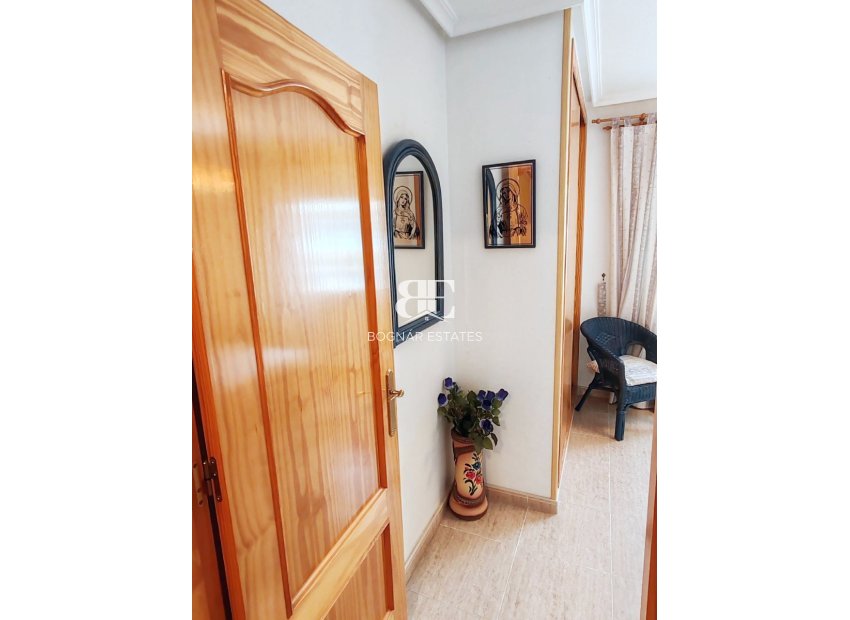 Herverkoop - Herenhuis -
Los Alcazares