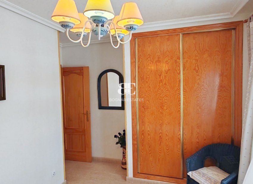 Herverkoop - Herenhuis -
Los Alcazares