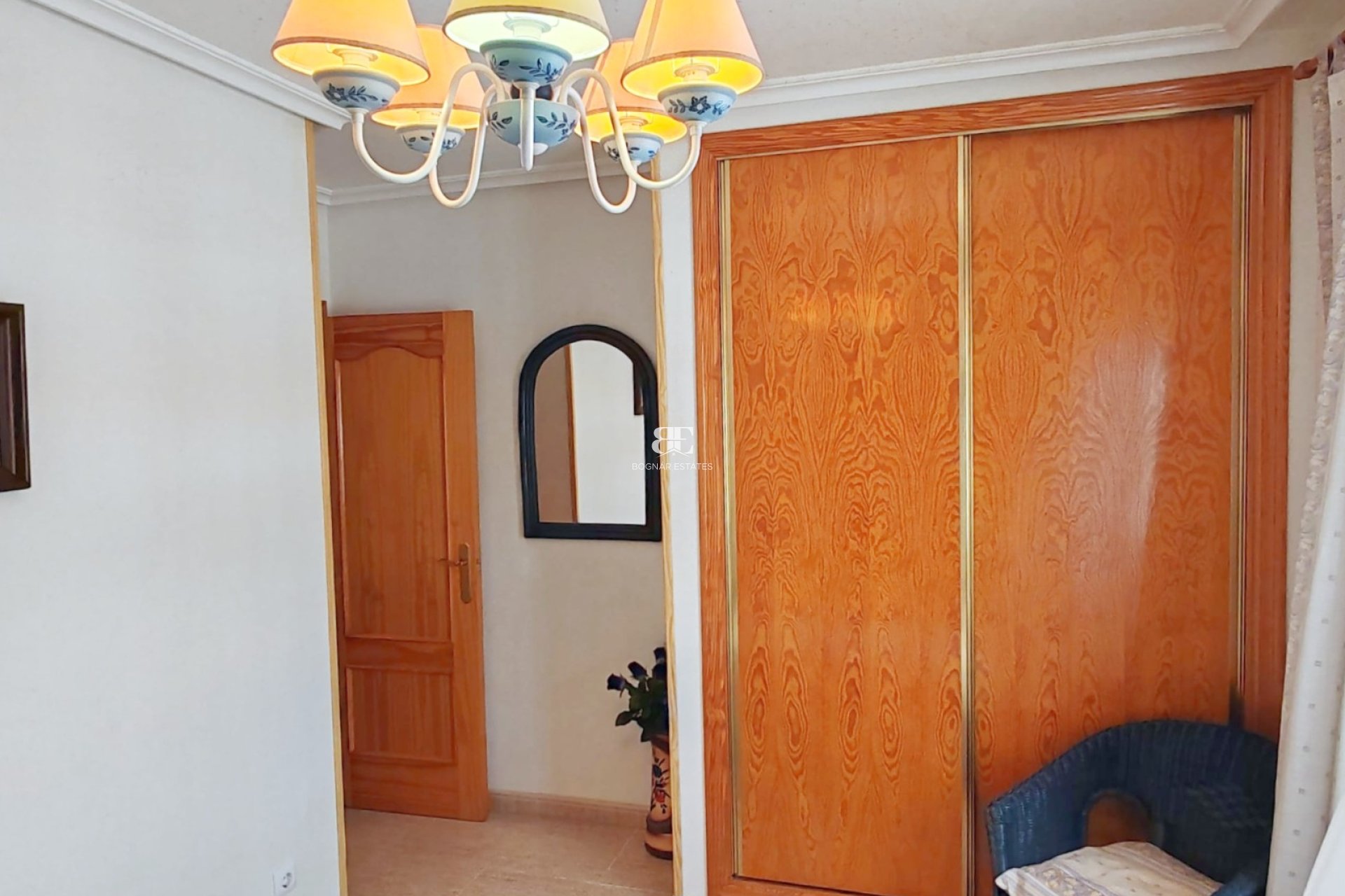 Herverkoop - Herenhuis -
Los Alcazares