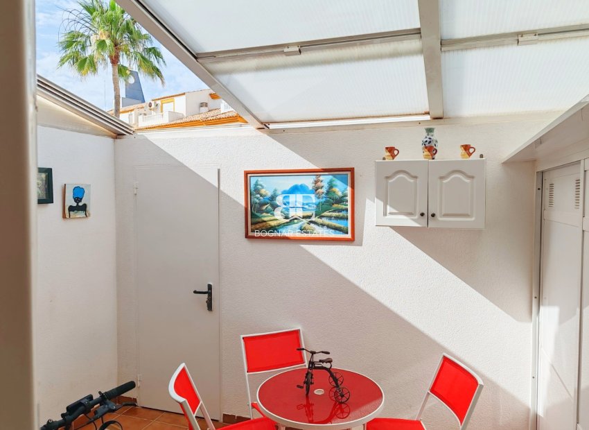 Herverkoop - Herenhuis -
Los Alcazares