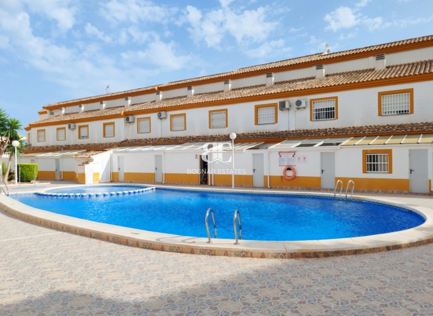 Herverkoop - Herenhuis -
Los Alcazares