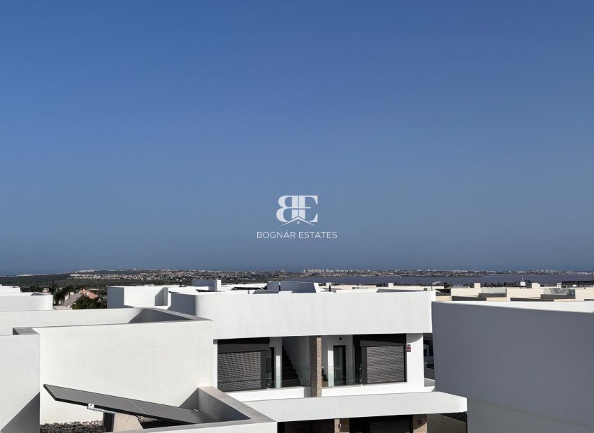 Herverkoop - Herenhuis -
Los Montesinos - La Herrada