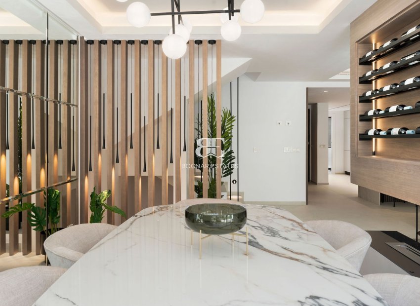 Herverkoop - Herenhuis -
Marbella - Golden Mile