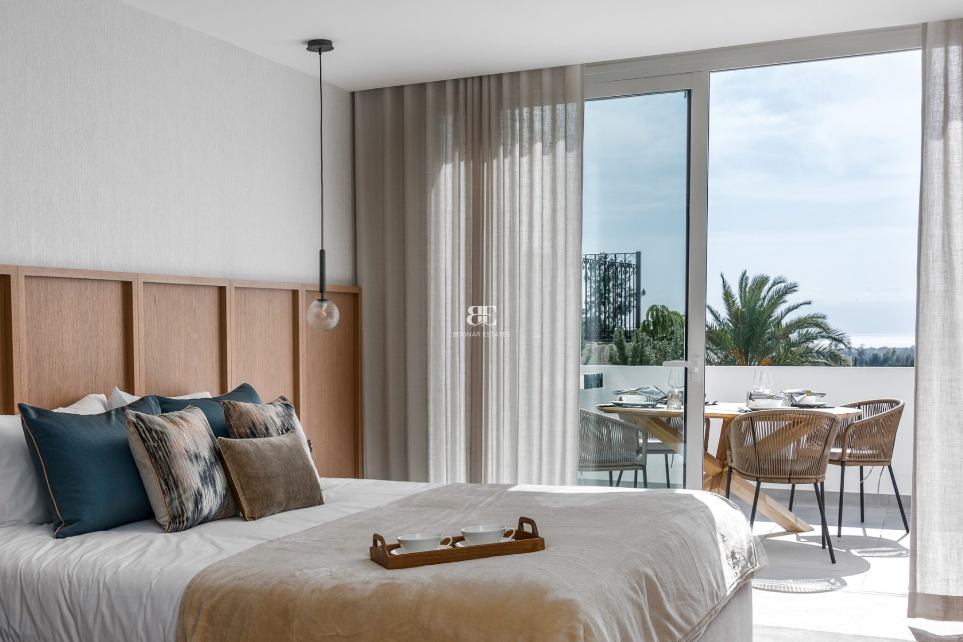 Herverkoop - Herenhuis -
Marbella - Golden Mile