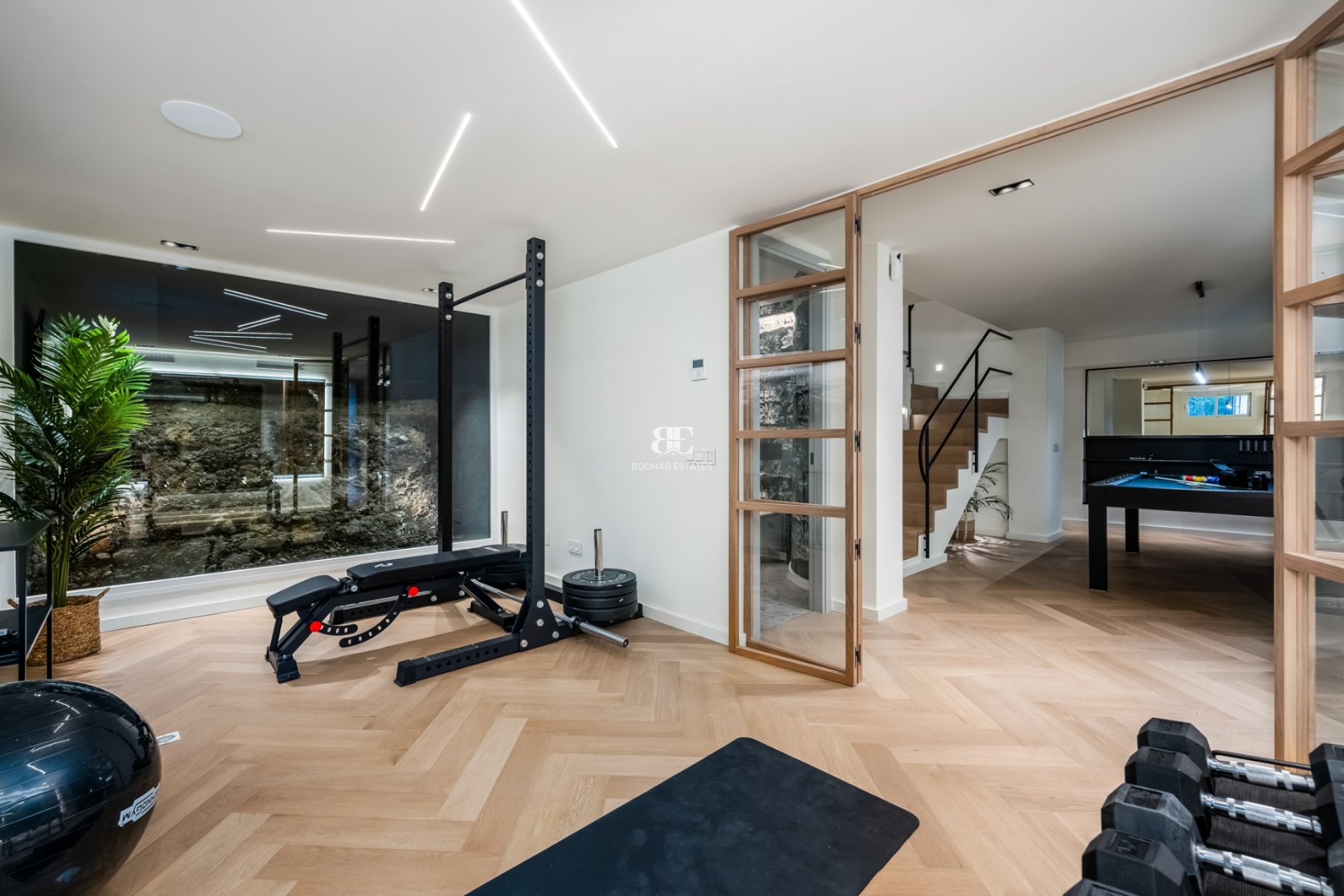 Herverkoop - Herenhuis -
Marbella - Golden Mile