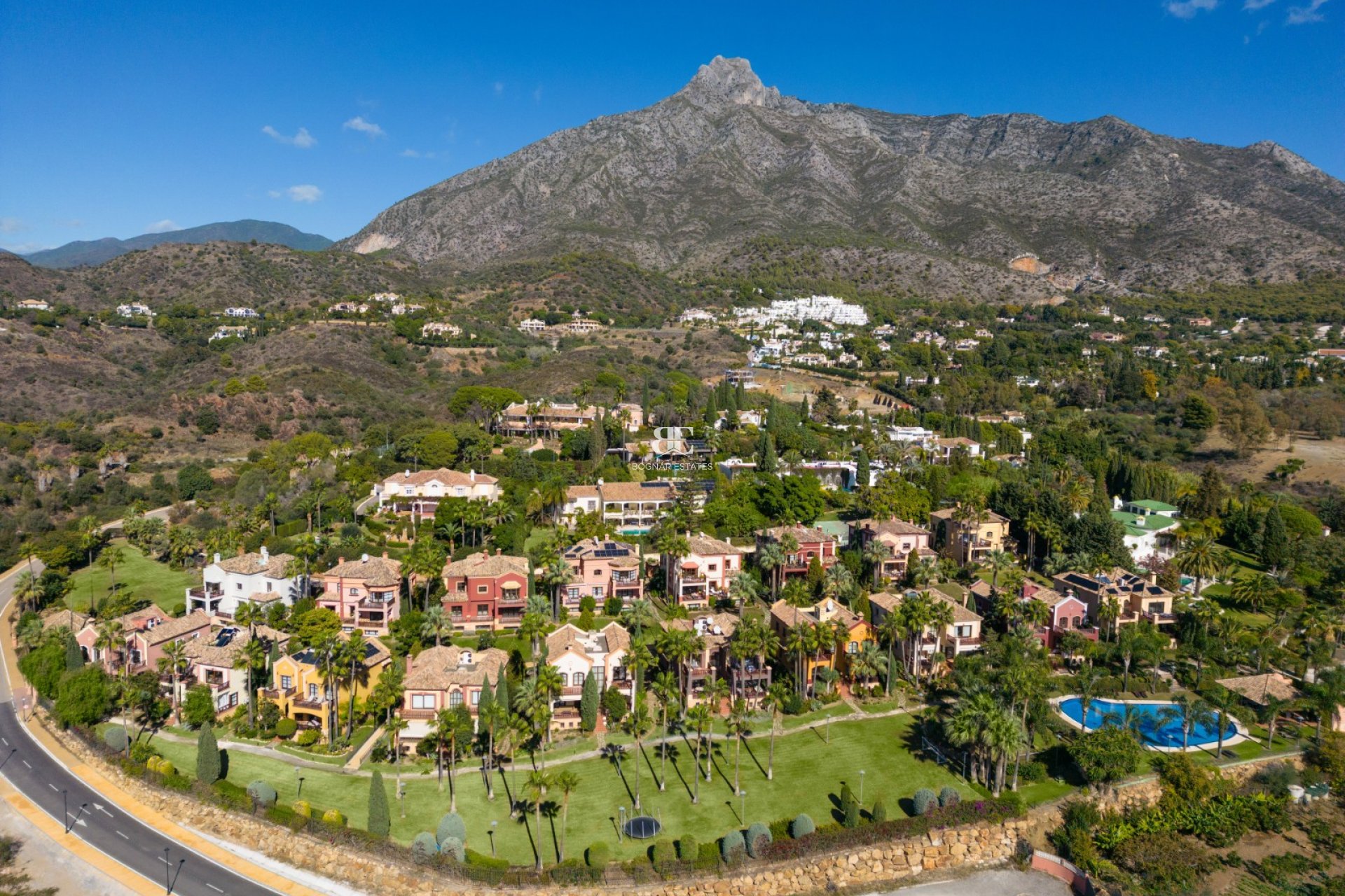 Herverkoop - Herenhuis -
Marbella - Golden Mile