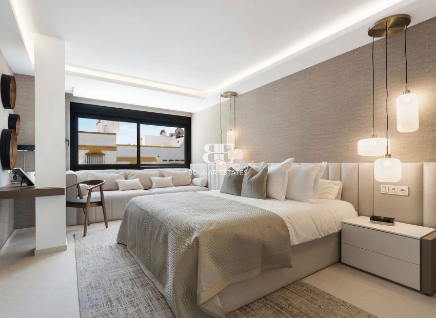 Herverkoop - Herenhuis -
Marbella - Golden Mile