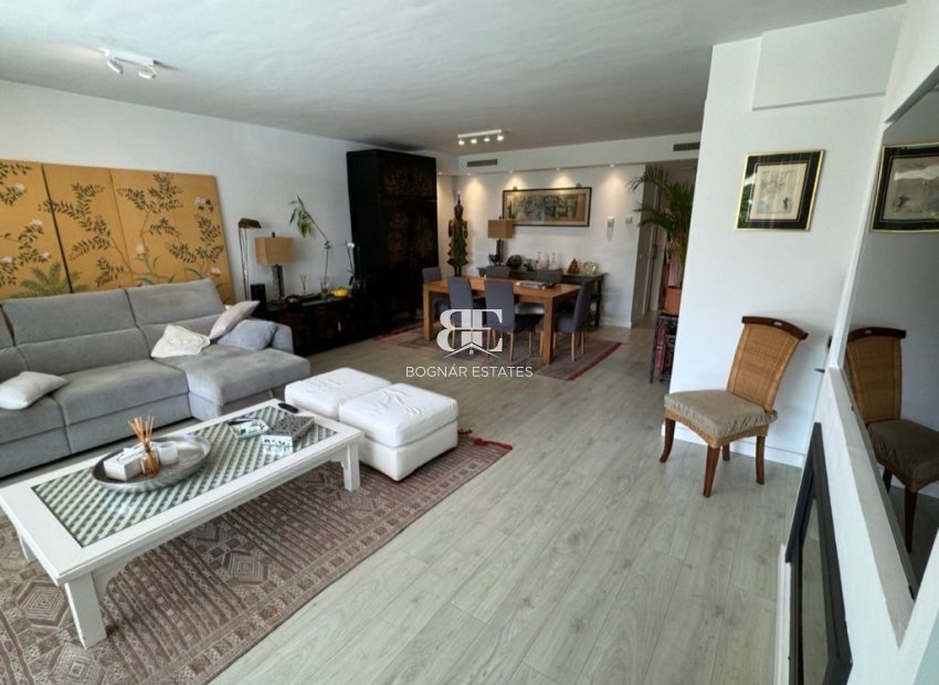 Herverkoop - Herenhuis -
Marbella - Golden Mile
