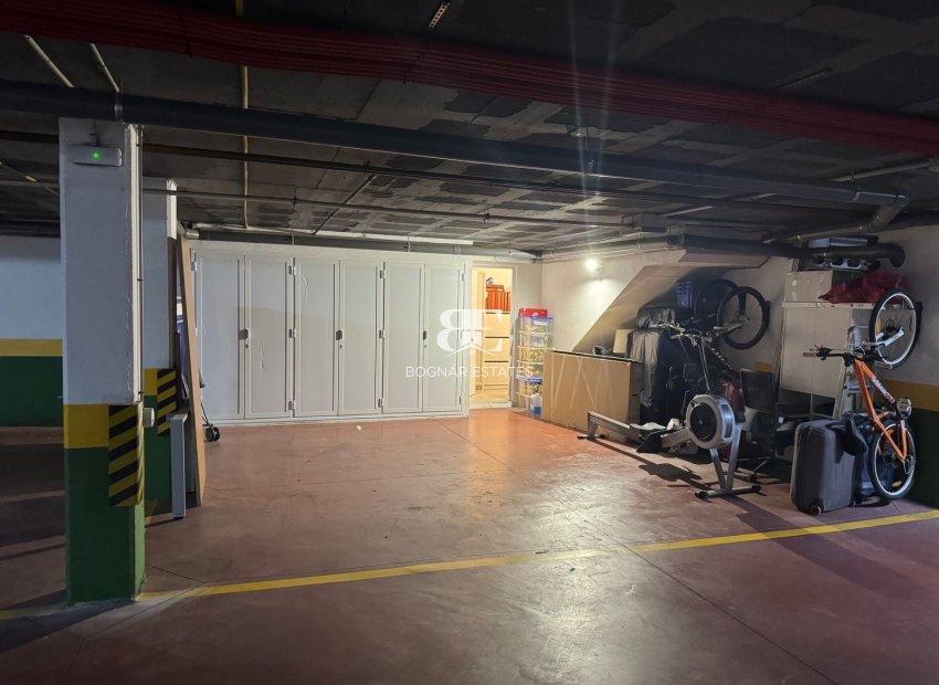 Herverkoop - Herenhuis -
Marbella - Golden Mile