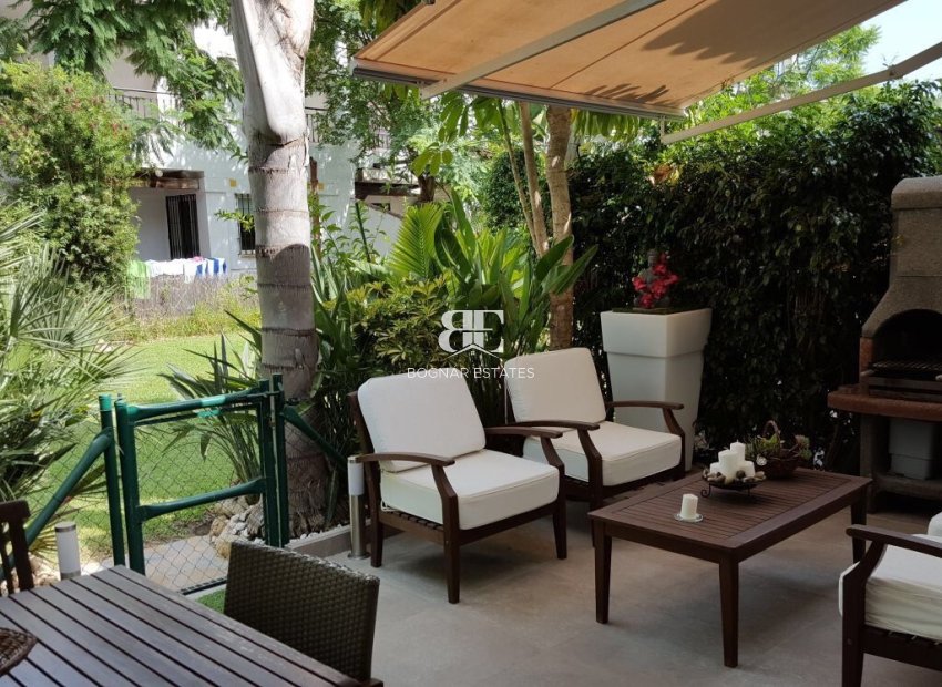 Herverkoop - Herenhuis -
Marbella - Los Naranjos de Marbella