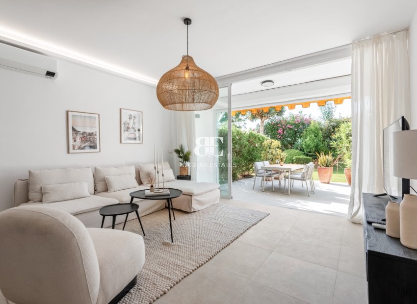 Herverkoop - Herenhuis -
Marbella - Nueva Andalucía