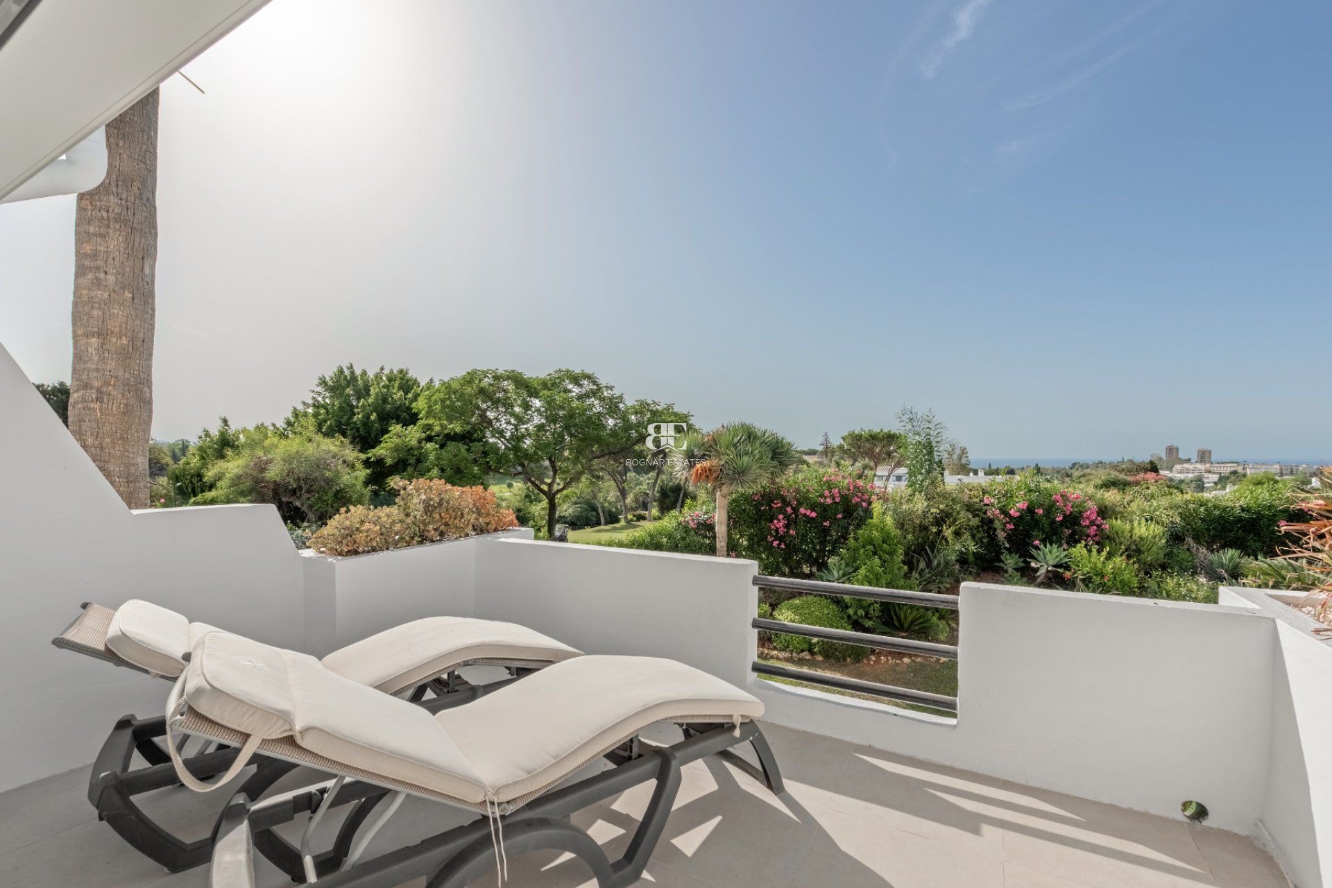 Herverkoop - Herenhuis -
Marbella - Nueva Andalucía