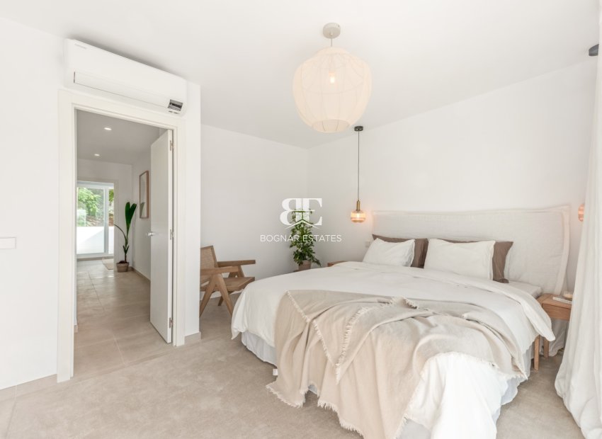Herverkoop - Herenhuis -
Marbella - Nueva Andalucía