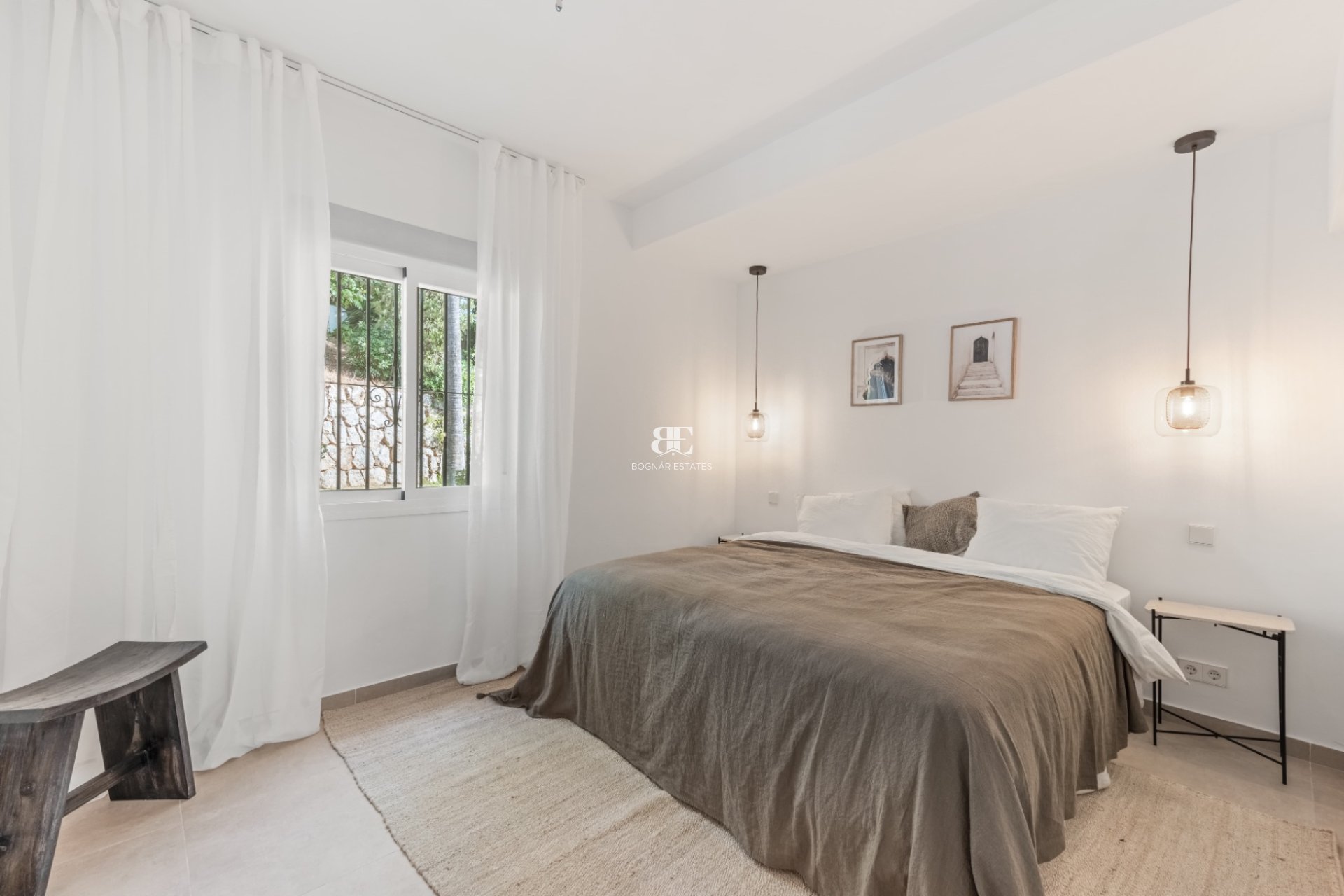 Herverkoop - Herenhuis -
Marbella - Nueva Andalucía