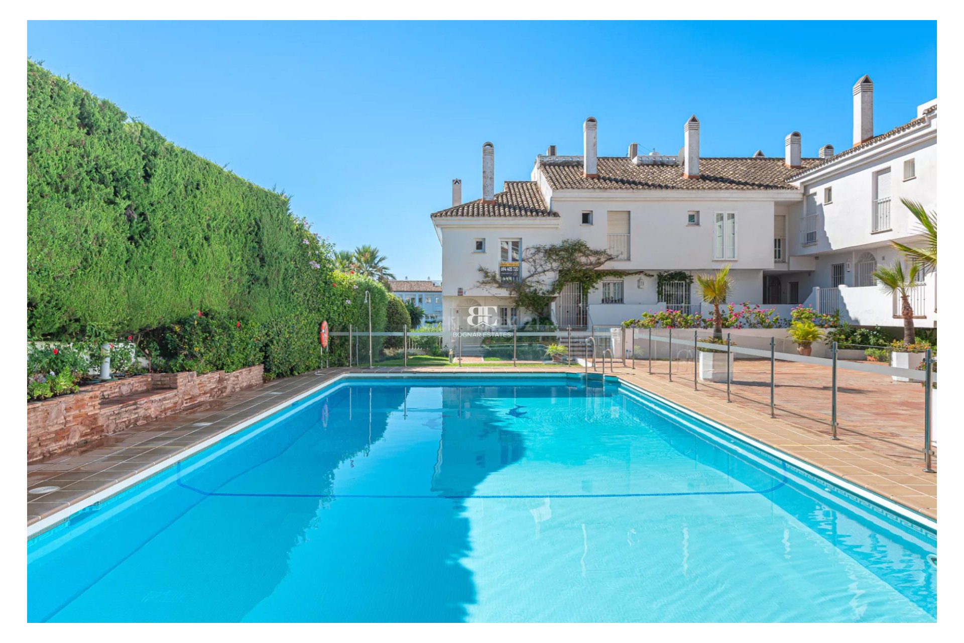 Herverkoop - Herenhuis -
Marbella - Puerto Banús