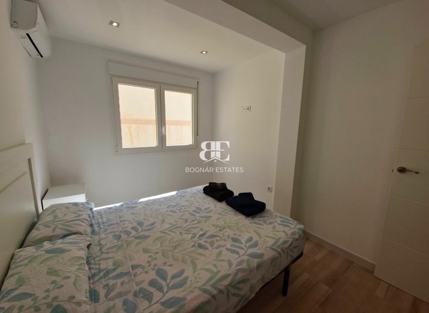 Herverkoop - Herenhuis -
Orihuela Costa - Cabo Roig