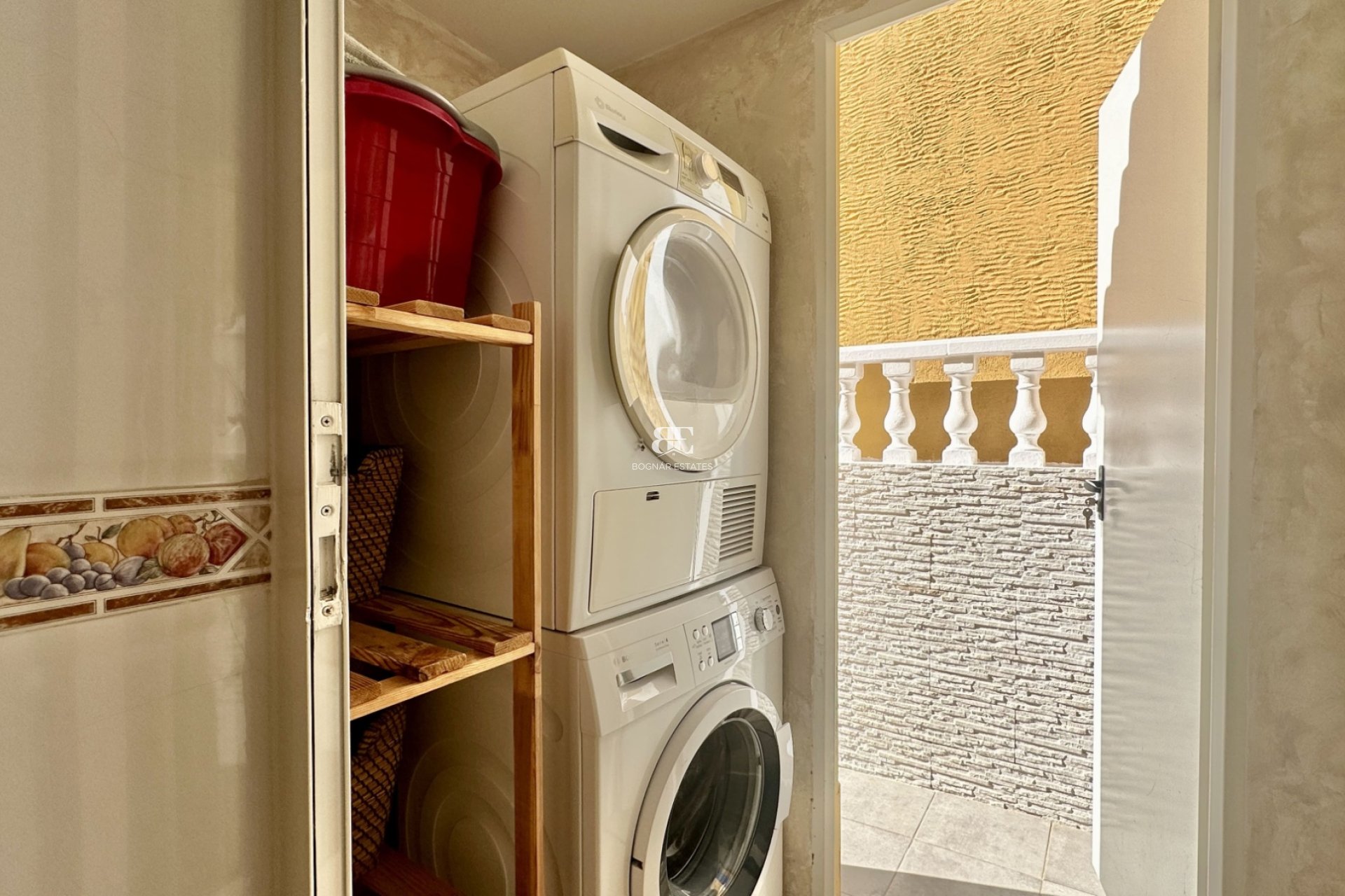 Herverkoop - Herenhuis -
Orihuela Costa - La Florida