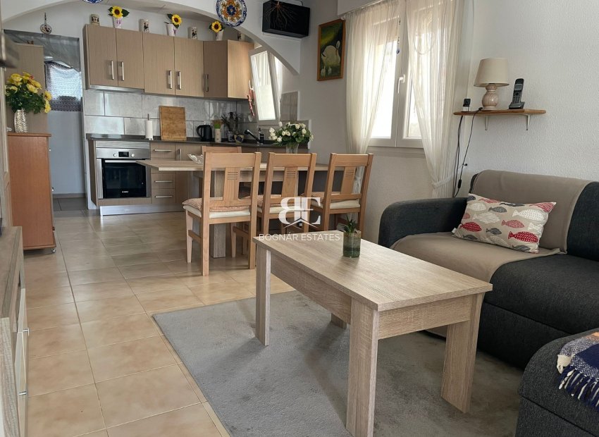 Herverkoop - Herenhuis -
Orihuela Costa - La Florida