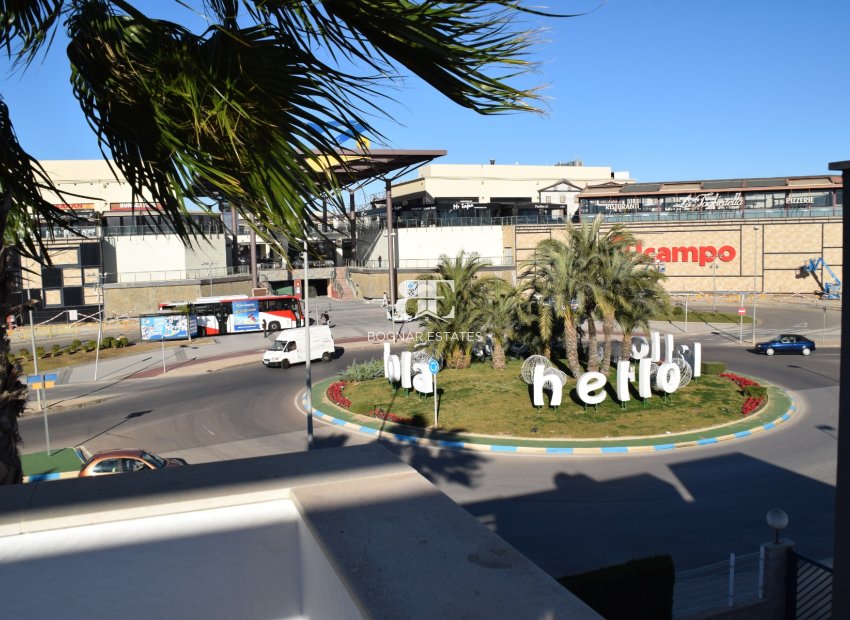 Herverkoop - Herenhuis -
Orihuela Costa - La Zenia