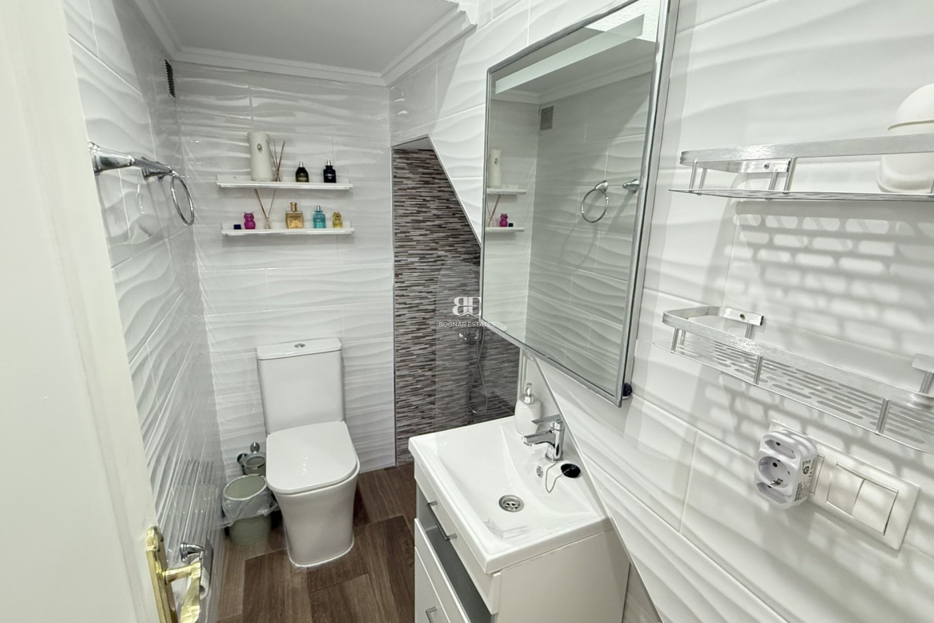 Herverkoop - Herenhuis -
Orihuela Costa - La Zenia