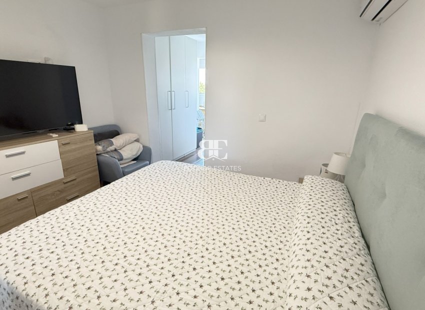 Herverkoop - Herenhuis -
Orihuela Costa - La Zenia