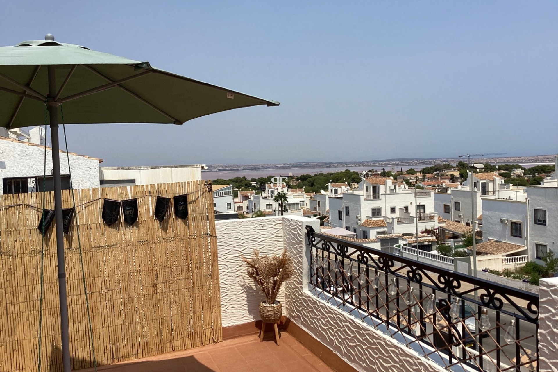 Herverkoop - Herenhuis -
Orihuela Costa - Los Altos*