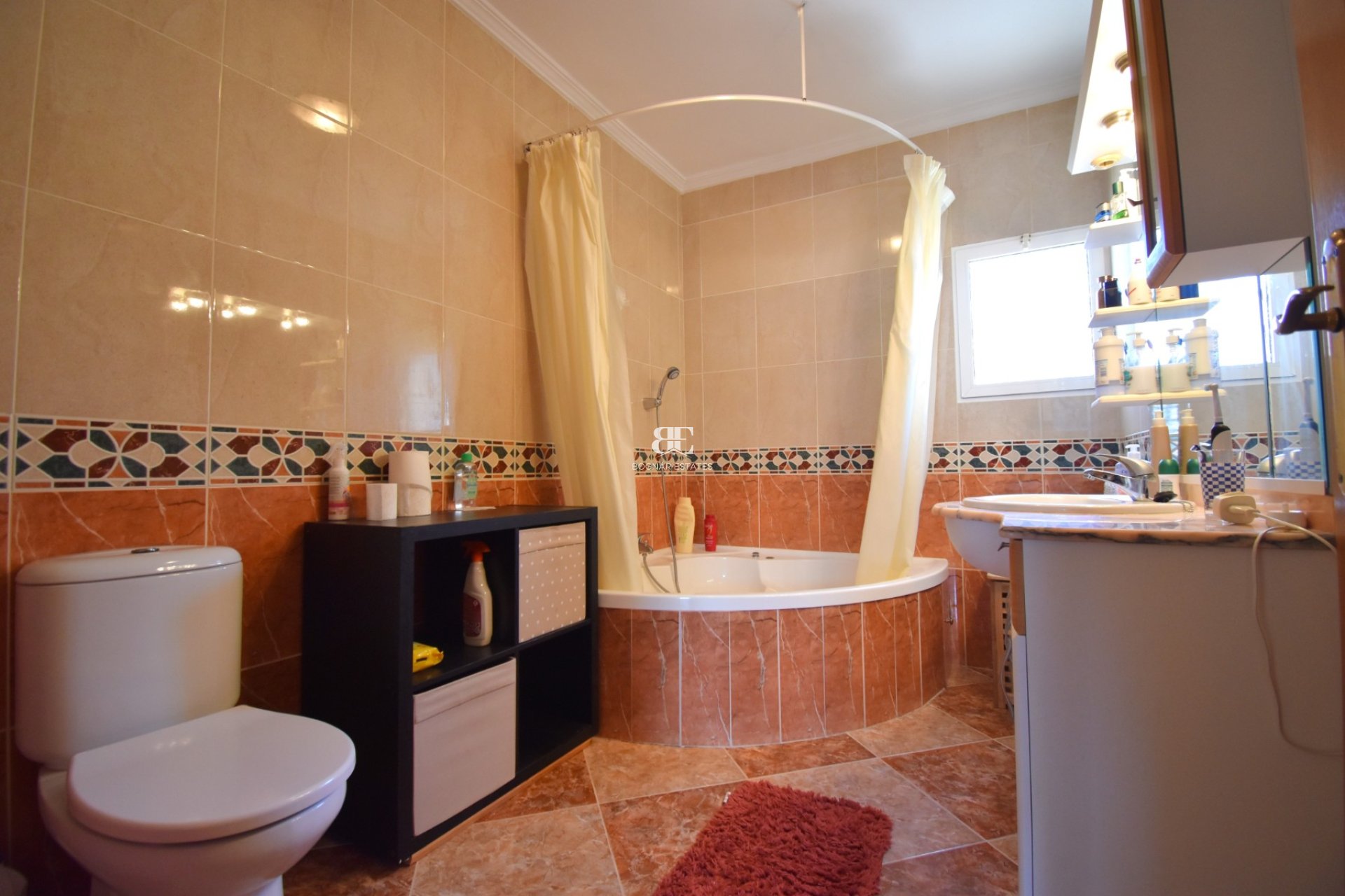 Herverkoop - Herenhuis -
Orihuela Costa - Los Balcones