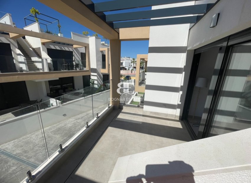 Herverkoop - Herenhuis -
Orihuela Costa - Pau 26