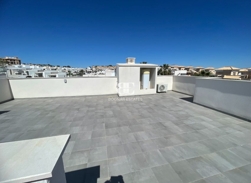 Herverkoop - Herenhuis -
Orihuela Costa - Pau 26