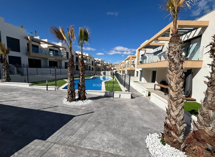 Herverkoop - Herenhuis -
Orihuela Costa - Pau 26