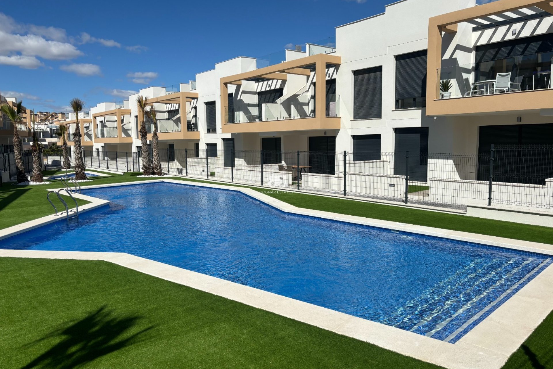 Herverkoop - Herenhuis -
Orihuela Costa - Pau 26