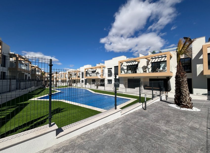 Herverkoop - Herenhuis -
Orihuela Costa - Pau 26