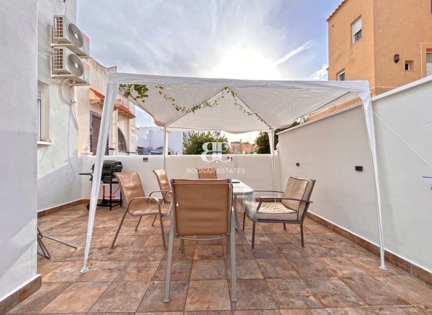 Herverkoop - Herenhuis -
Orihuela Costa - Playa Flamenca