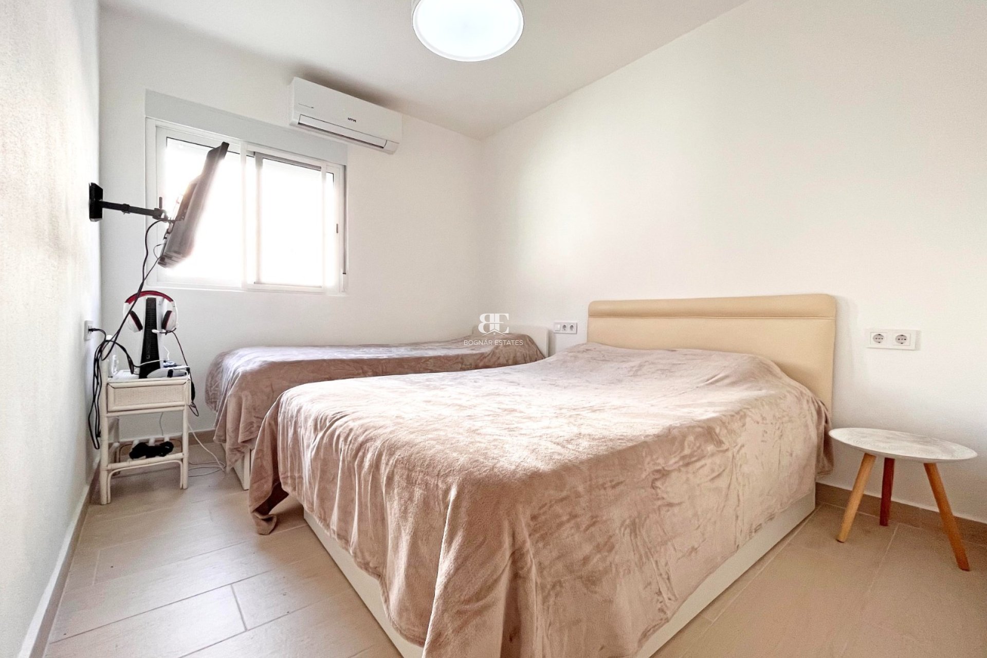 Herverkoop - Herenhuis -
Orihuela Costa - Playa Flamenca