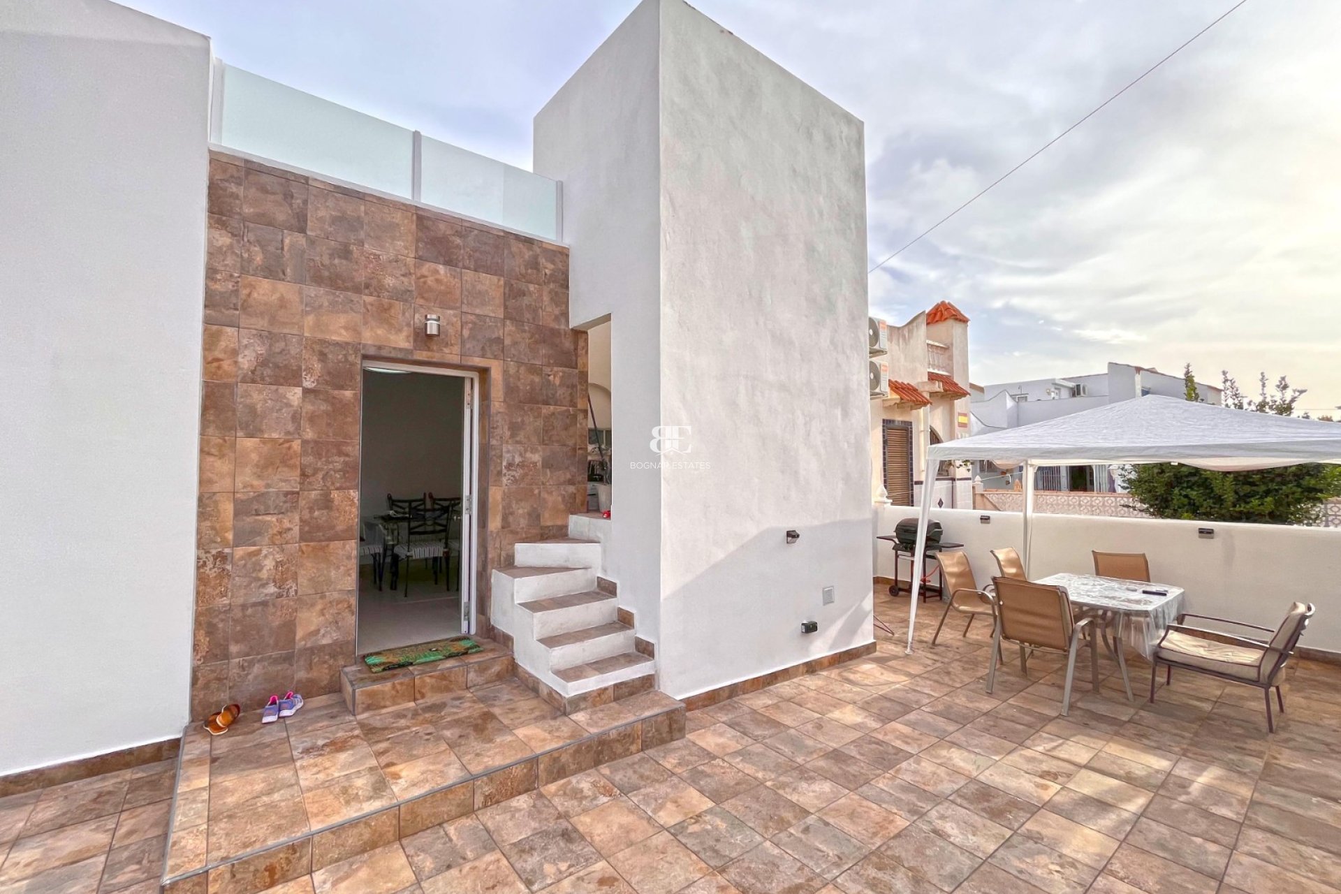 Herverkoop - Herenhuis -
Orihuela Costa - Playa Flamenca