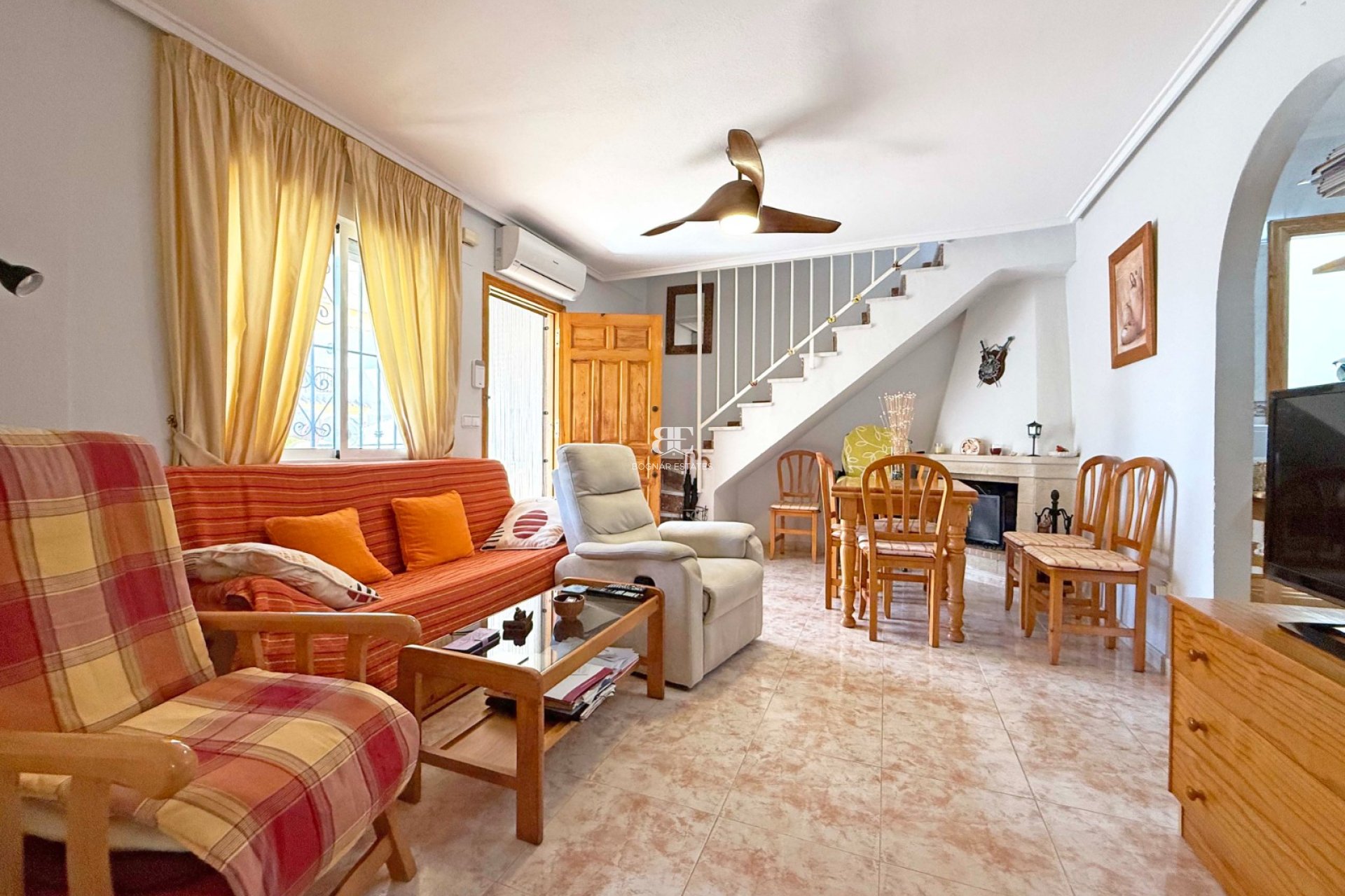 Herverkoop - Herenhuis -
Orihuela Costa - Playa Flamenca