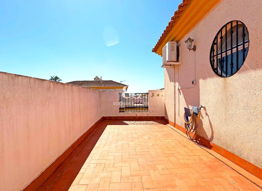 Herverkoop - Herenhuis -
Orihuela Costa - Playa Flamenca