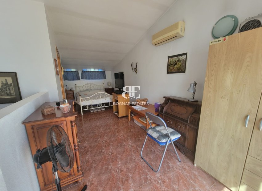 Herverkoop - Herenhuis -
Orihuela Costa - Playa Flamenca