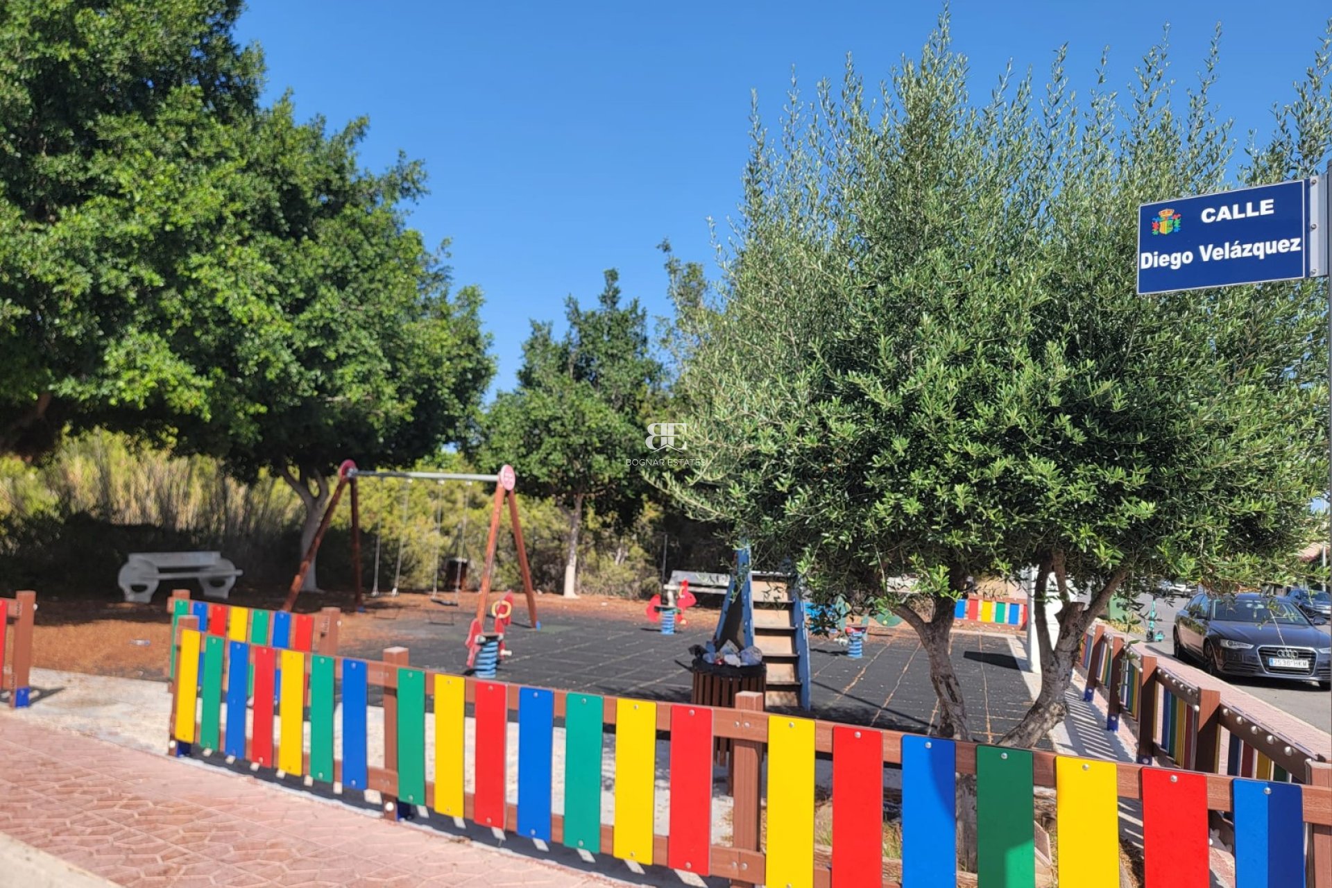 Herverkoop - Herenhuis -
Orihuela Costa - Playa Flamenca