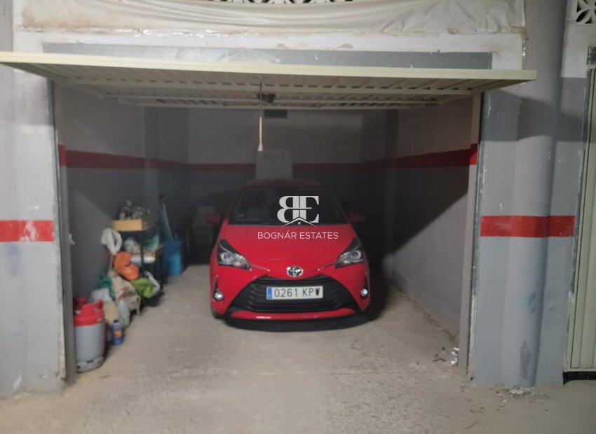 Herverkoop - Herenhuis -
Orihuela Costa - Playa Flamenca